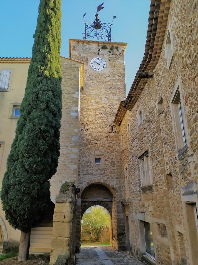 Appartamento Les Jarres Bleues Grillon Esterno foto